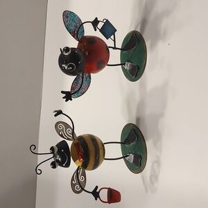 Metal 6" Wobble Garden Decor friends Bumblebee and ladybug